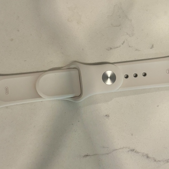 Apple Watch Sports Band - Starlight Color - Picture 3 of 4